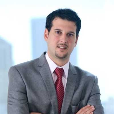 Nuevo socio en Nicholson y Cano