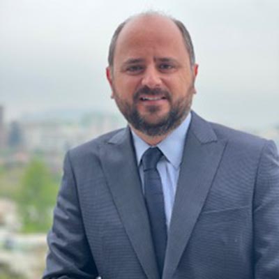 Vásquez Urra Abogados incorpora a Rodrigo Calderón Villena como socio